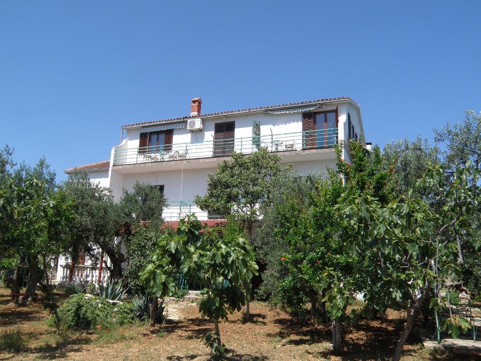 Apartments Carevi Dvori Jezera Exterior photo